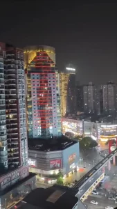 重庆骚熟女阳台口交啪啪