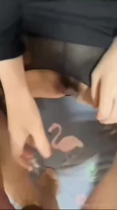 这骚女太骚了淫语挑逗