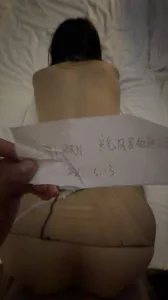 [原创] 原创-丝袜骚妻