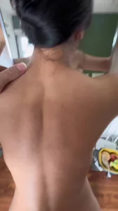 去c奶人妻家对着镜子操抽搐一地水